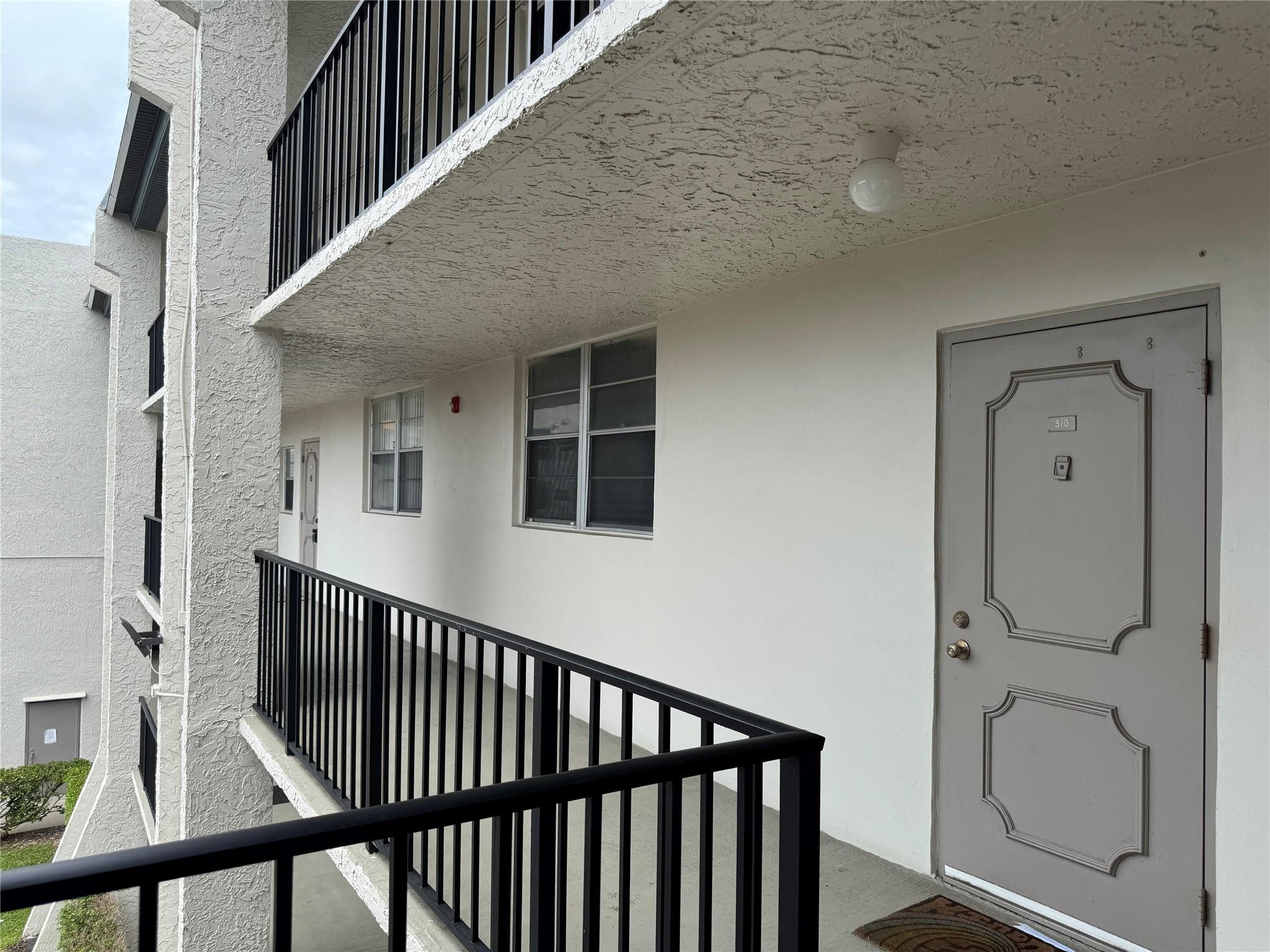 Poinciana #10 Pine Island - Residential Lease