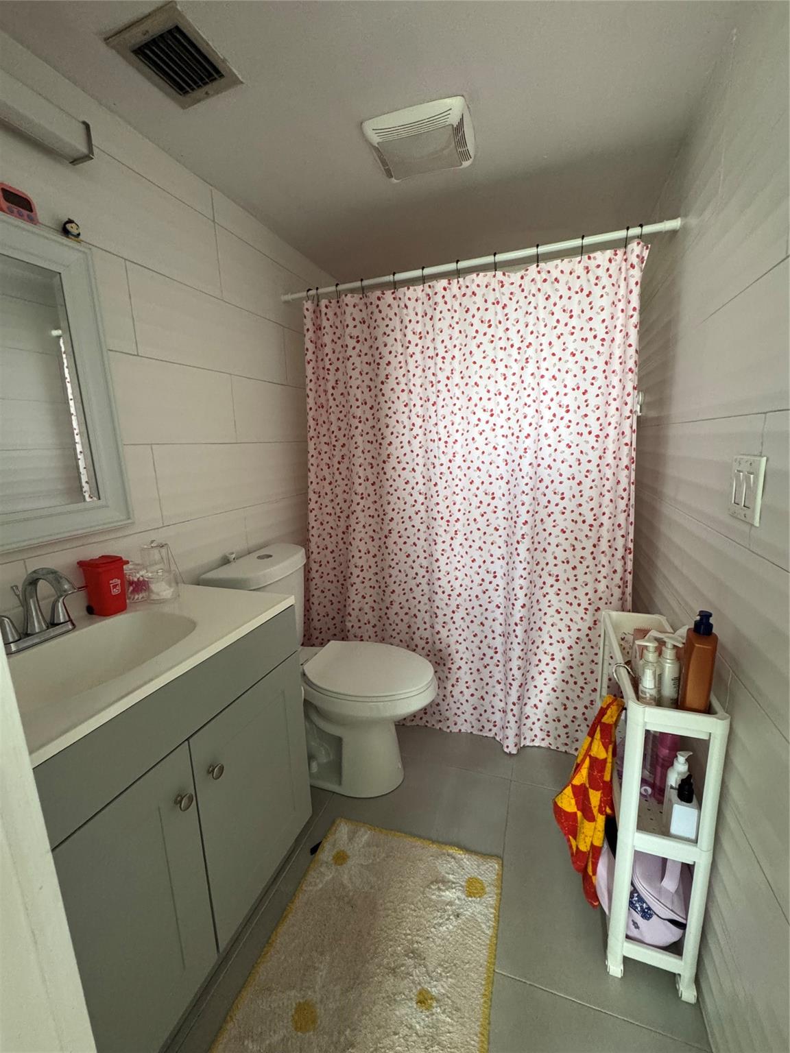 Poinciana #10 Pine Island - Residential Lease