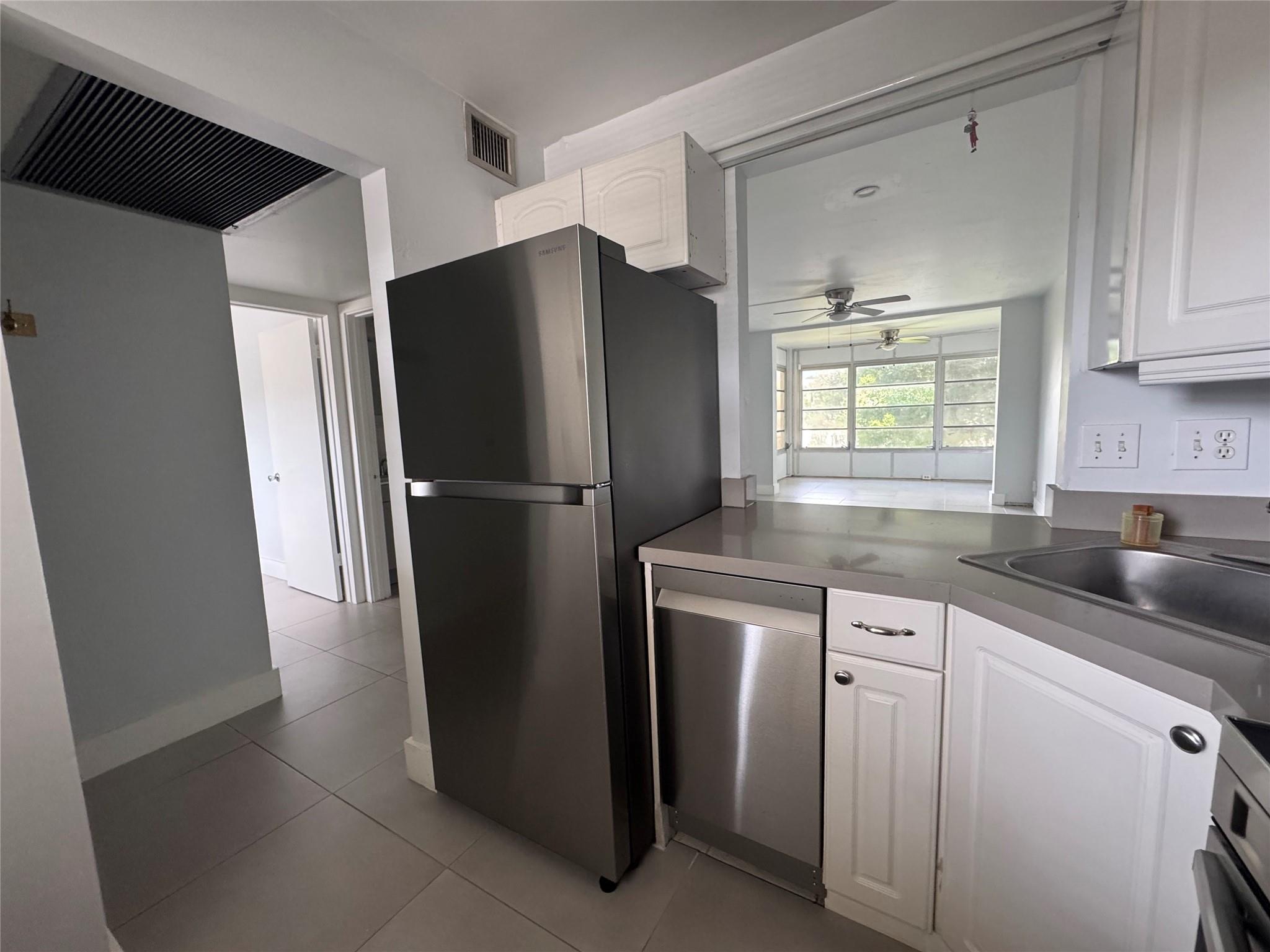 Poinciana #10 Pine Island - Residential Lease