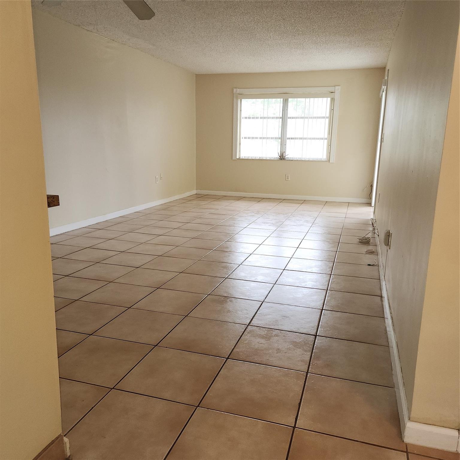 6503 Winfield Blvd 229-D