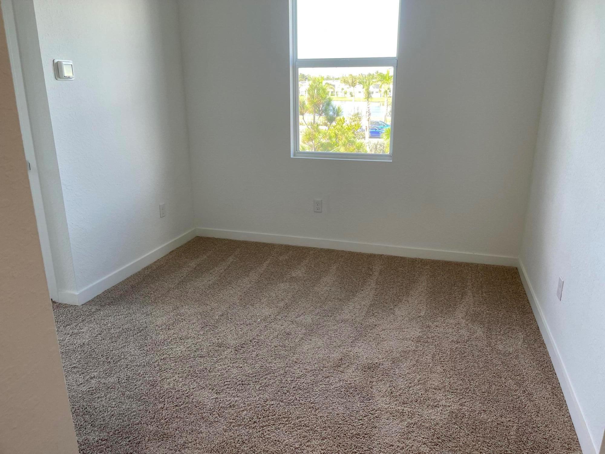 TOWN COMMONS PUD REPLAT - Residential Lease