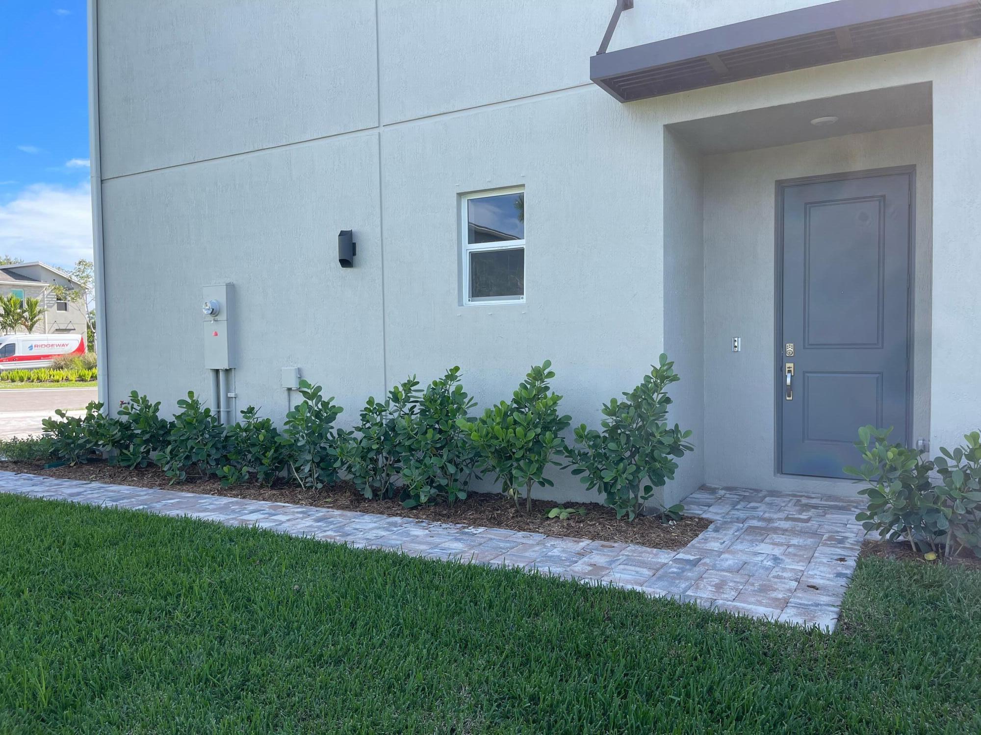 TOWN COMMONS PUD REPLAT - Residential Lease