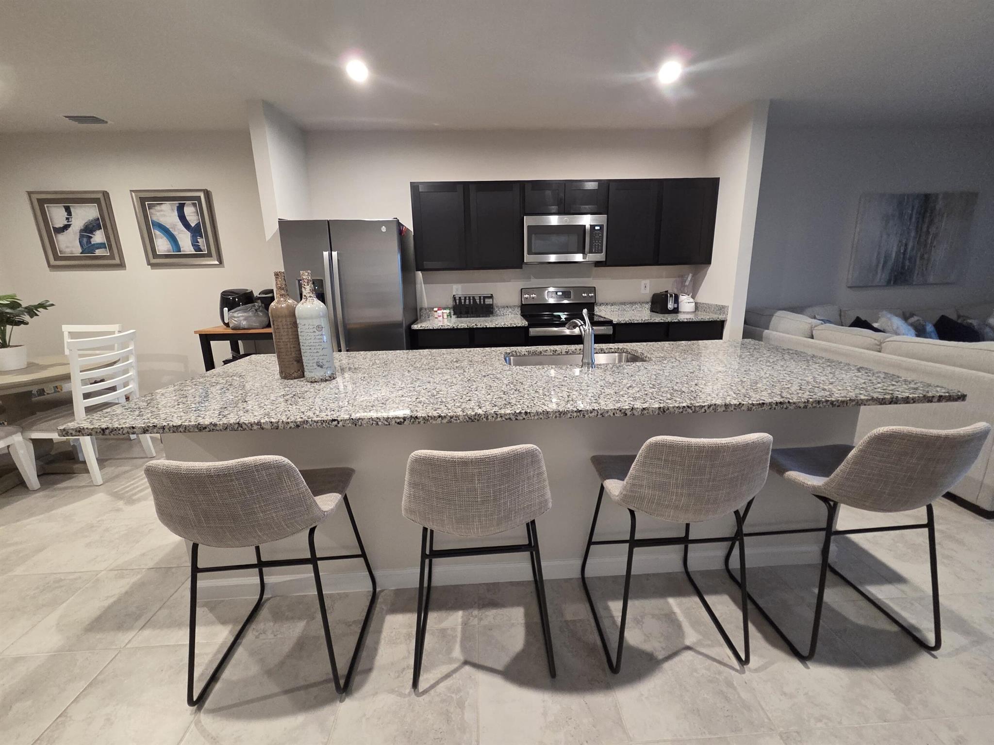 AVALON CROSSING - Residential