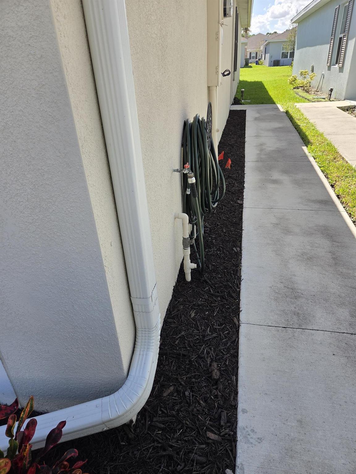 AVALON CROSSING - Residential