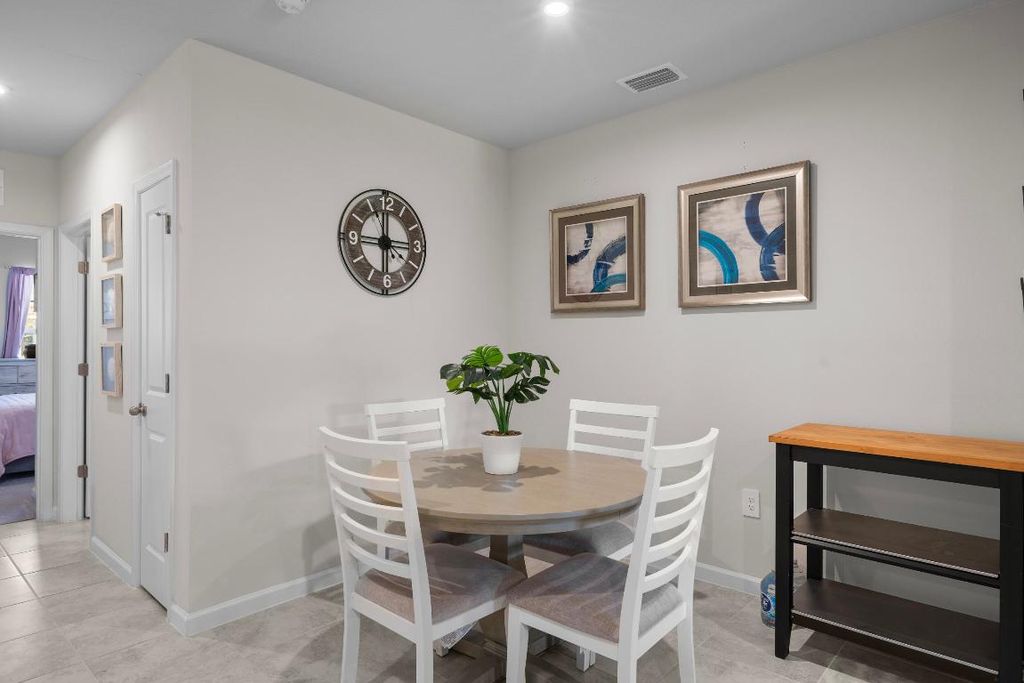 Photo of 843 Persimmon Place, Fort Pierce, FL 34981 (MLS # R11135419)