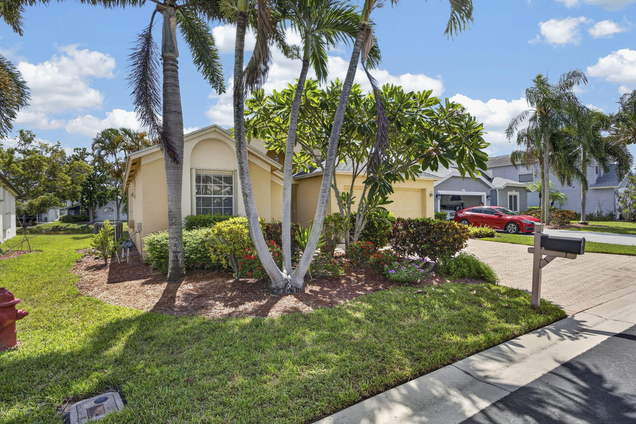 2221 SOUNDINGS Court