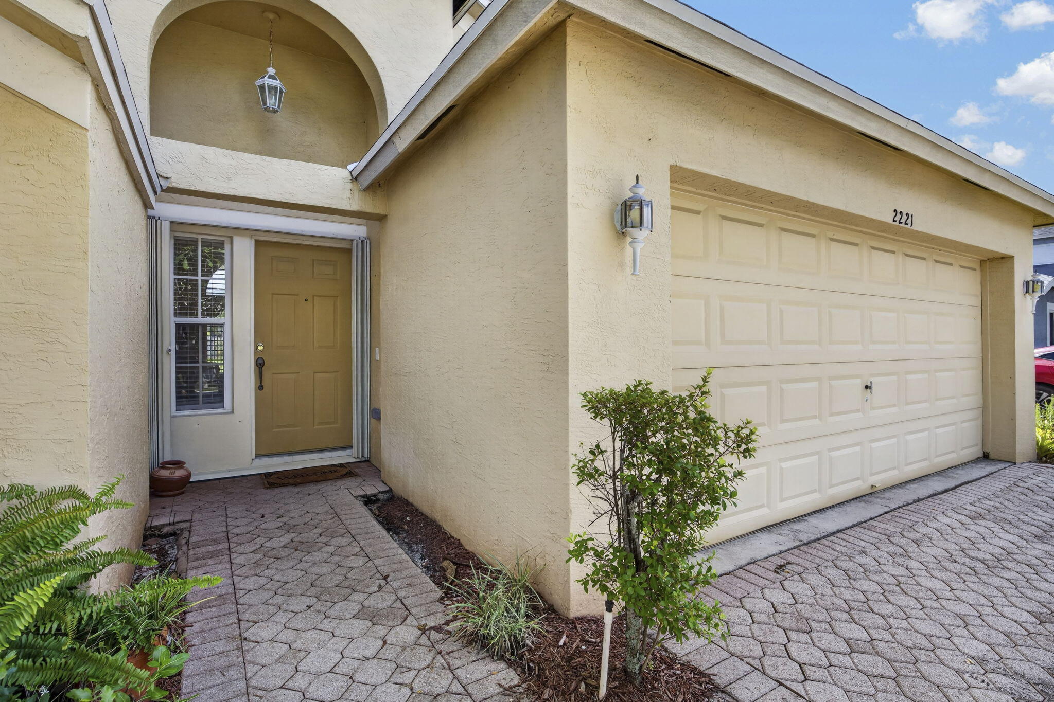 2221 SOUNDINGS Court