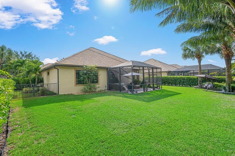 Tiny photo for 4205 Siena Circle, Wellington, FL 33414 (MLS # B26090789)