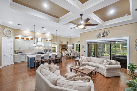 Tiny photo for 4205 Siena Circle, Wellington, FL 33414 (MLS # B26090789)