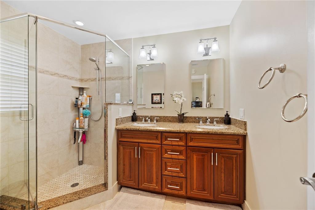 Lake Estates Add 42-26 B - Residential
