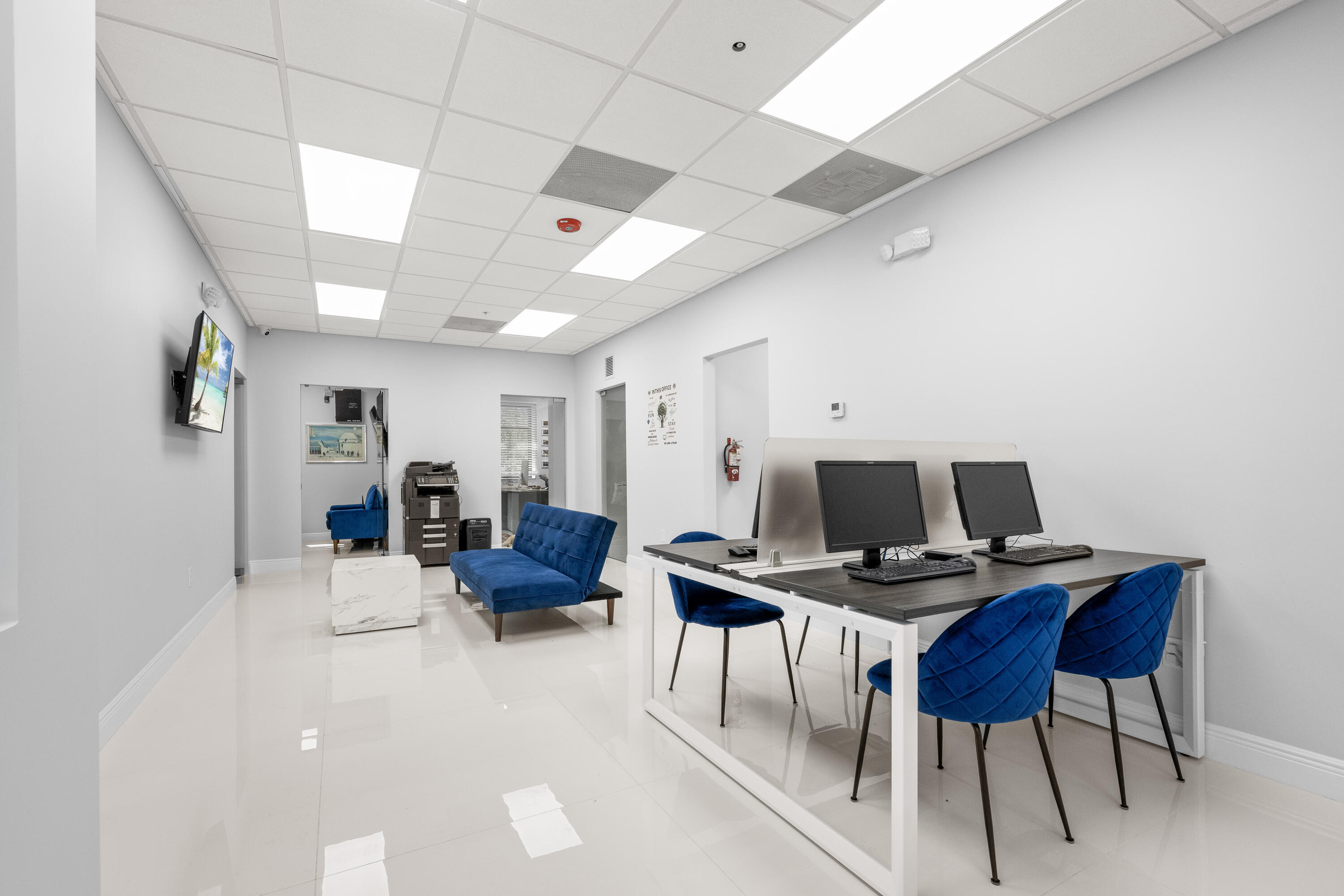 9200 Belvedere Road 207