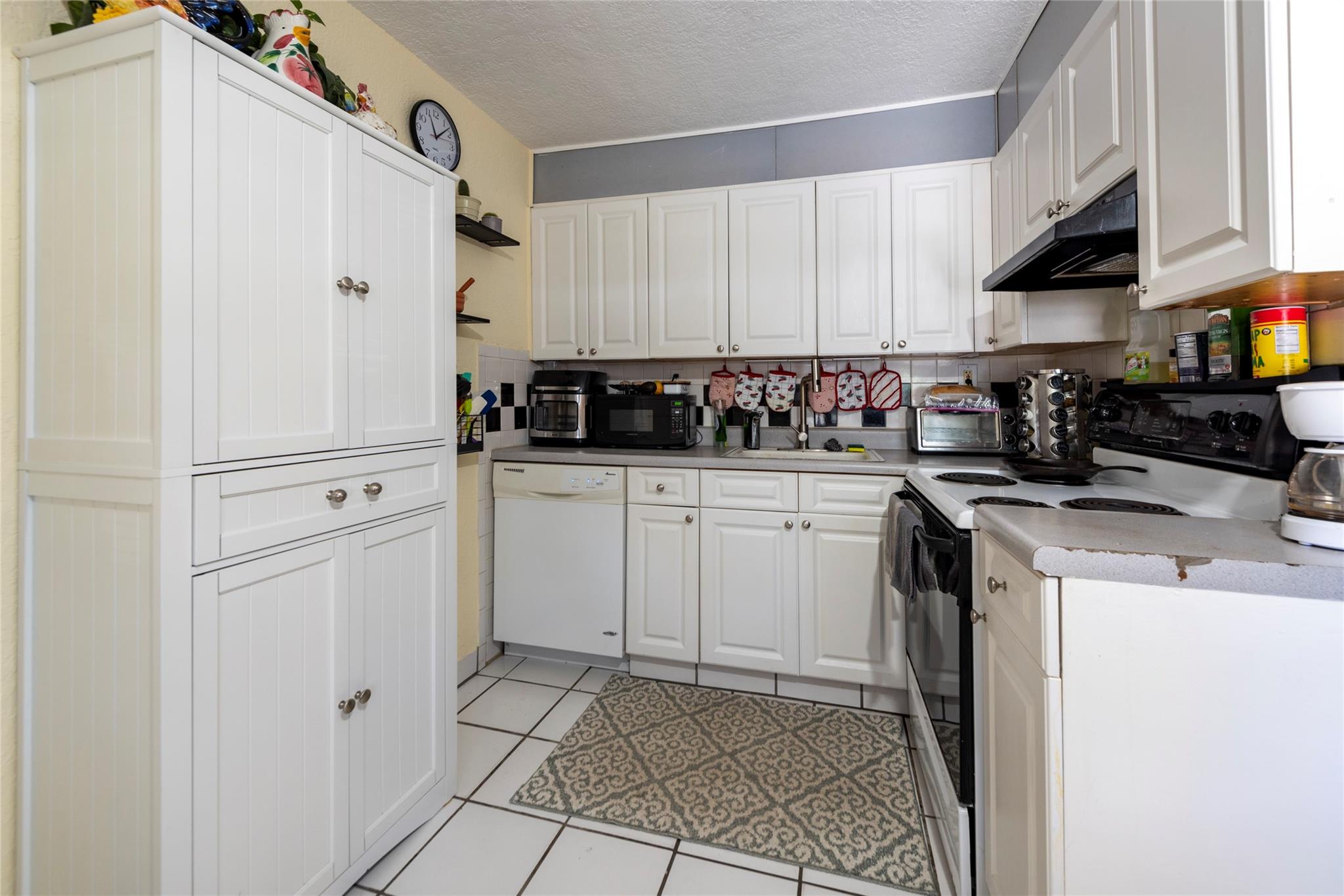 Ft Lauderdale B-40 D - Residential Income