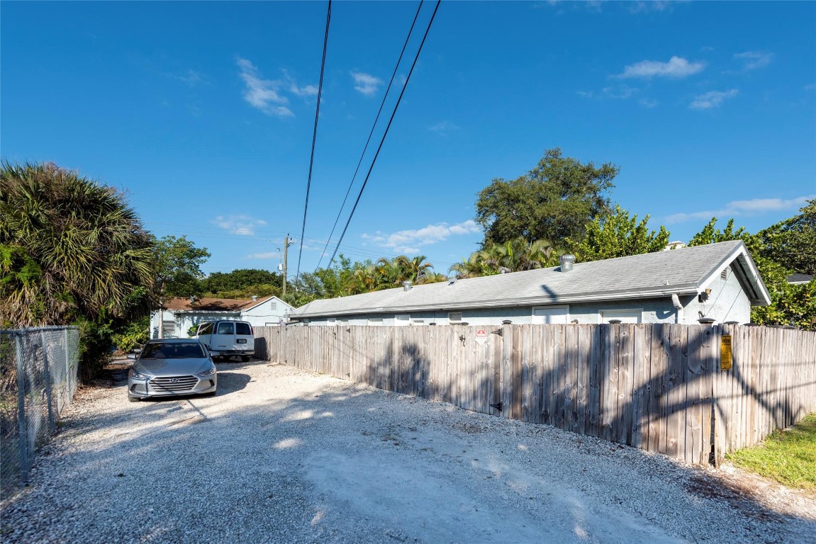 Ft Lauderdale B-40 D - Residential Income