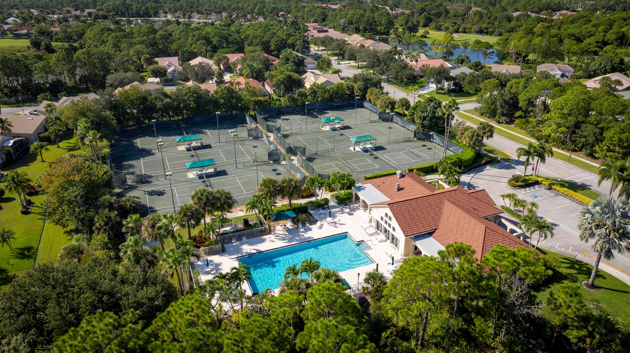 SUMMERFIELD - Residential