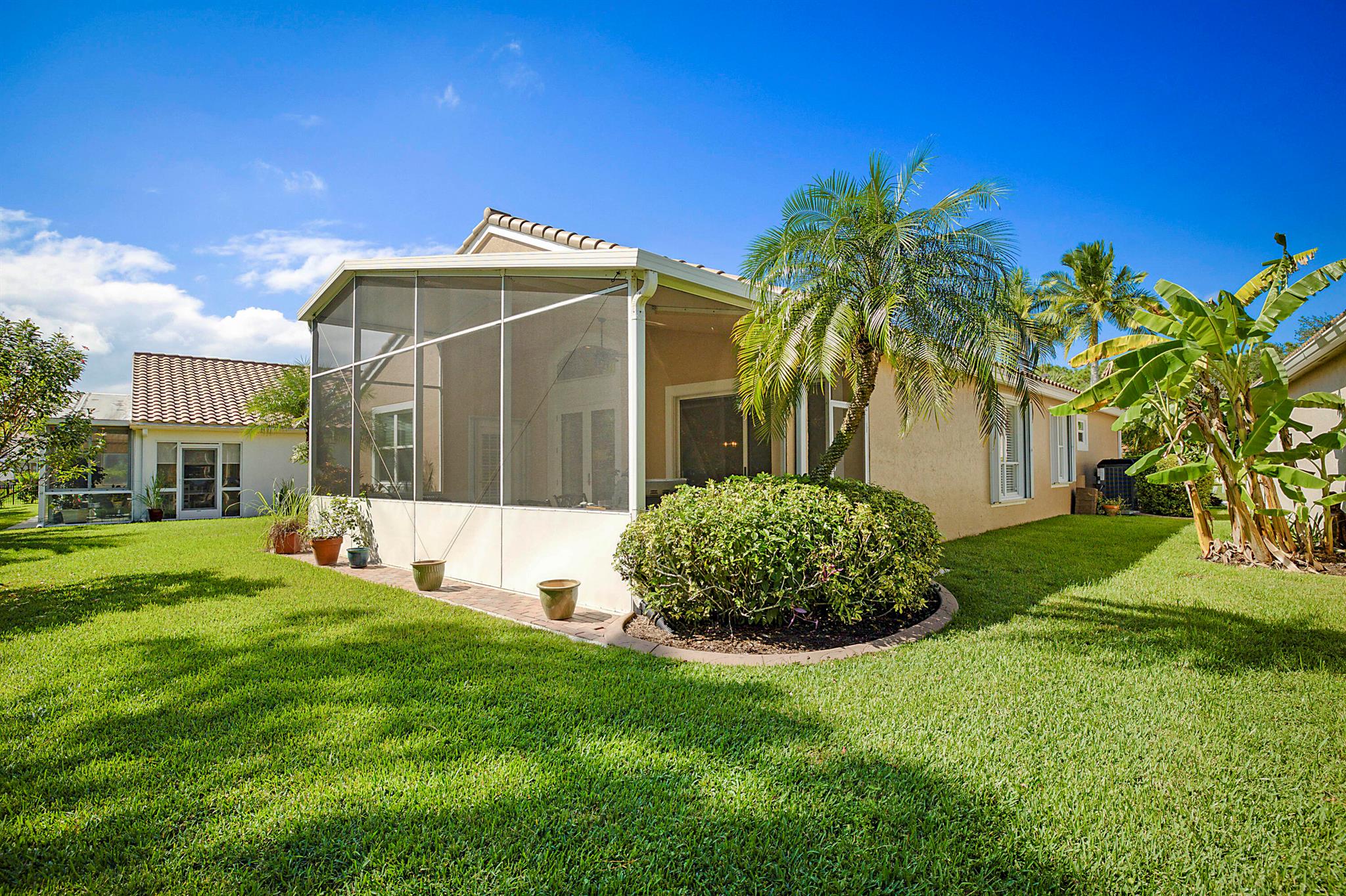 SUMMERFIELD - Residential