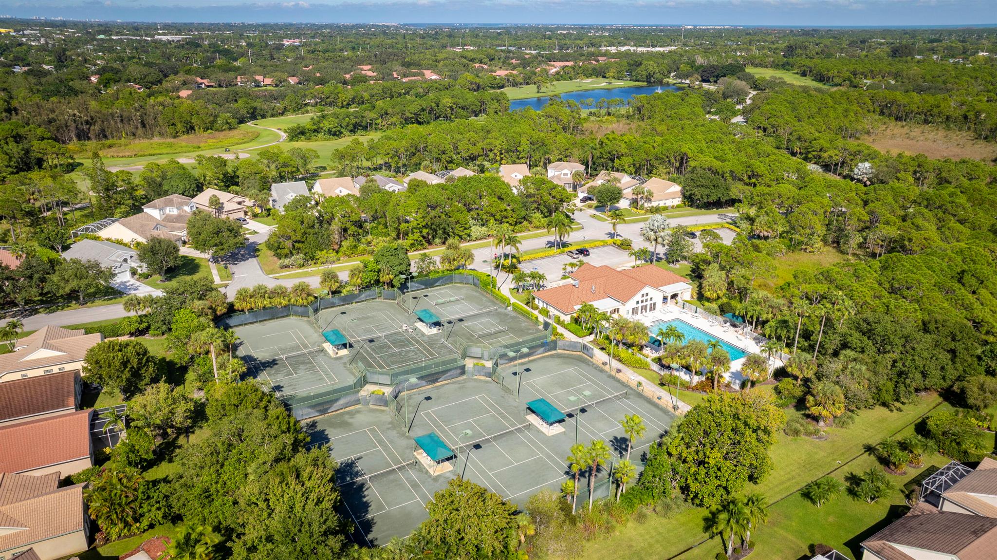 SUMMERFIELD - Residential