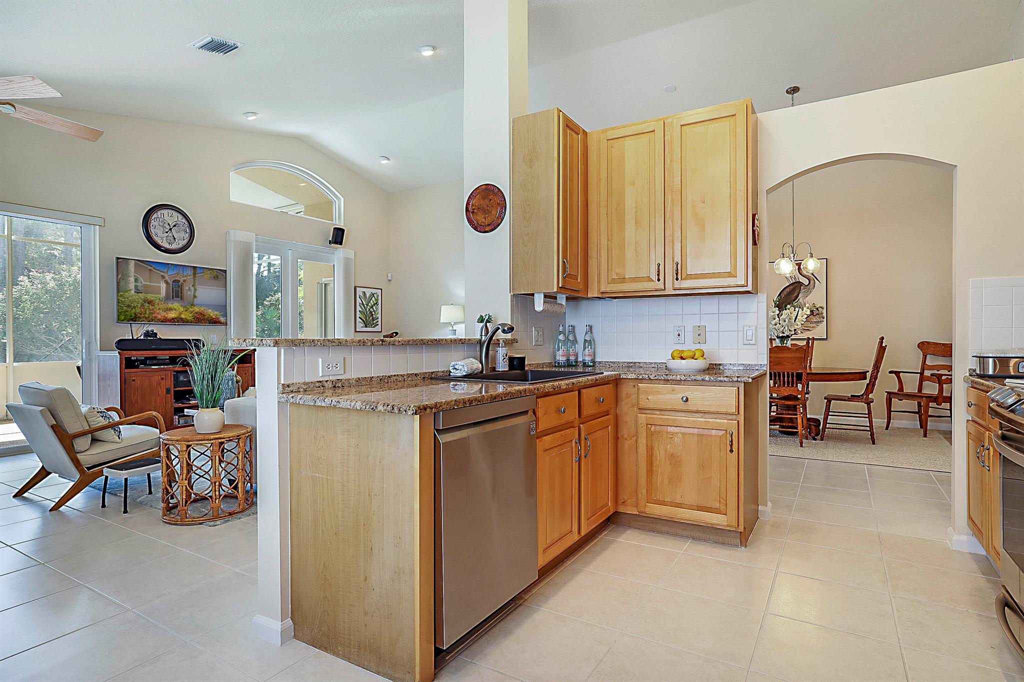 SUMMERFIELD - Residential