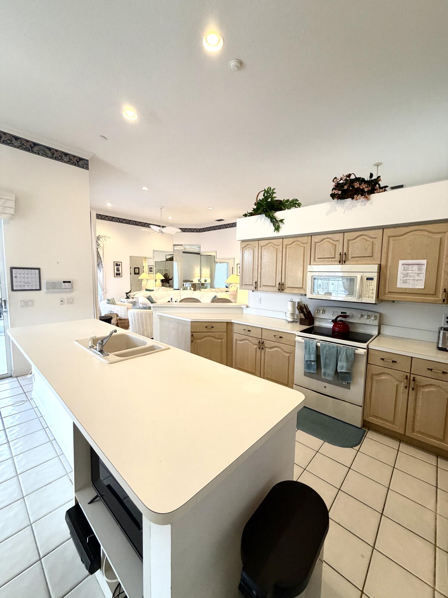 PGA RESORT COMMUNITY OF EAGLETON 2 - Residential