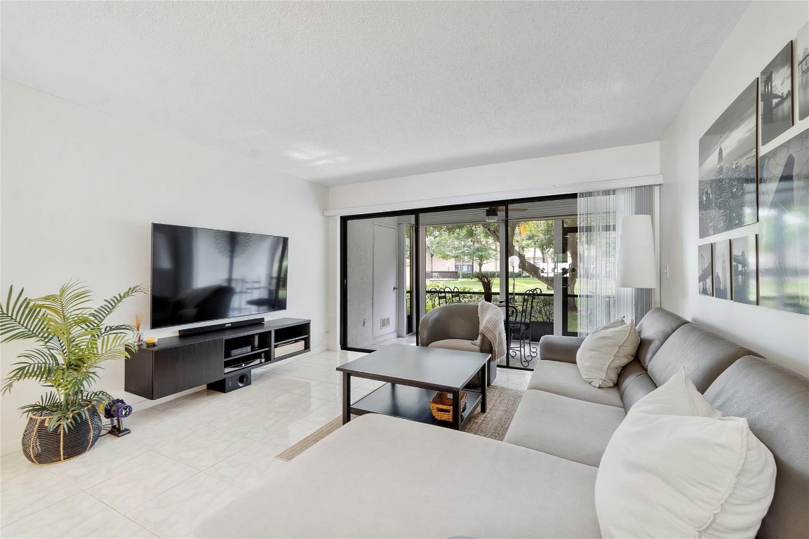 MEADOWRIDGE CONDOS - Residential