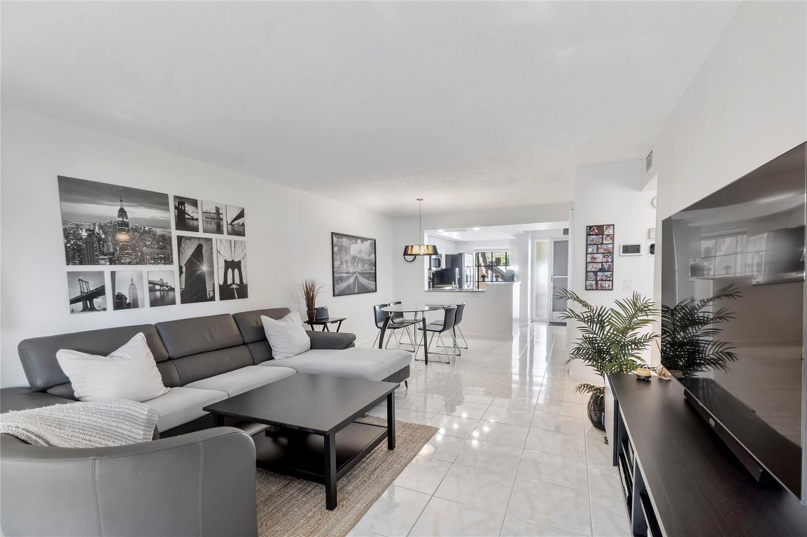 MEADOWRIDGE CONDOS - Residential