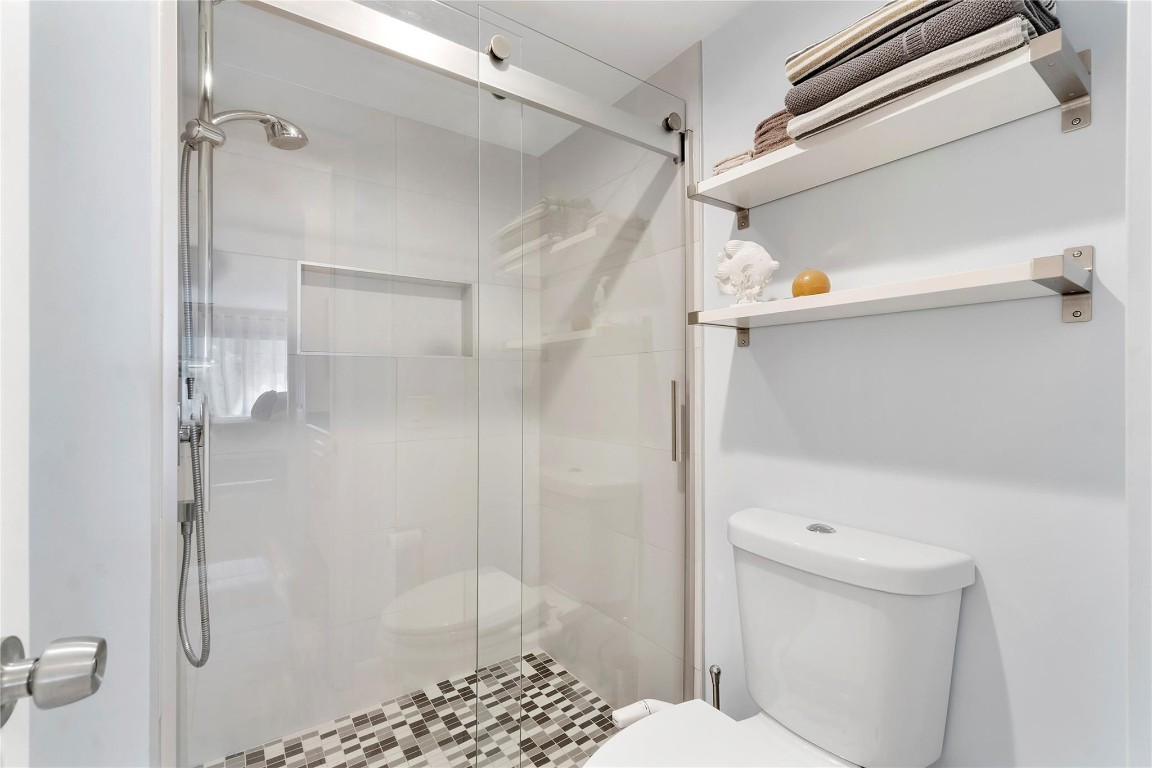 MEADOWRIDGE CONDOS - Residential