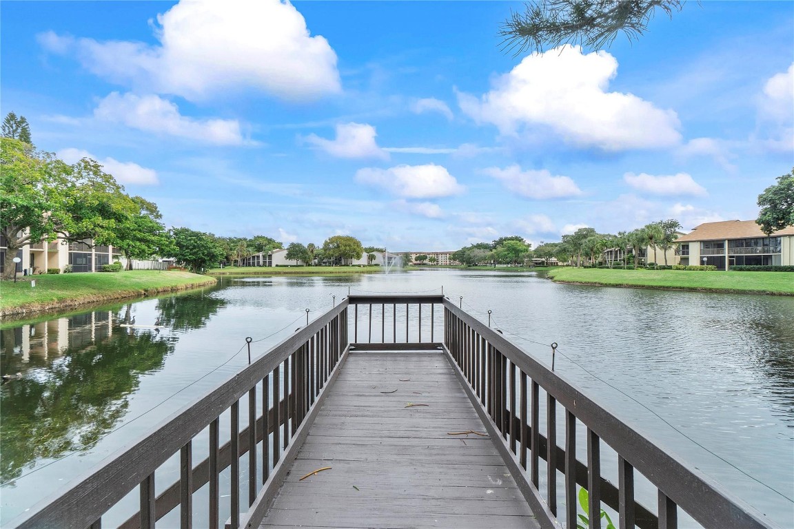 MEADOWRIDGE CONDOS - Residential