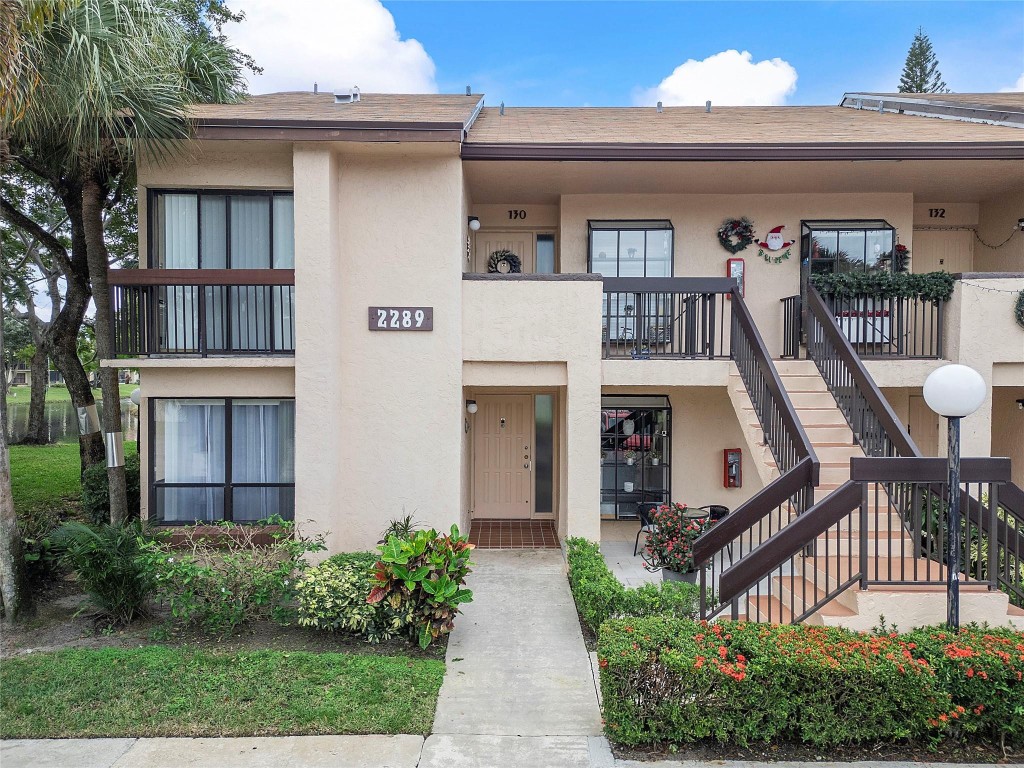 MEADOWRIDGE CONDOS - Residential