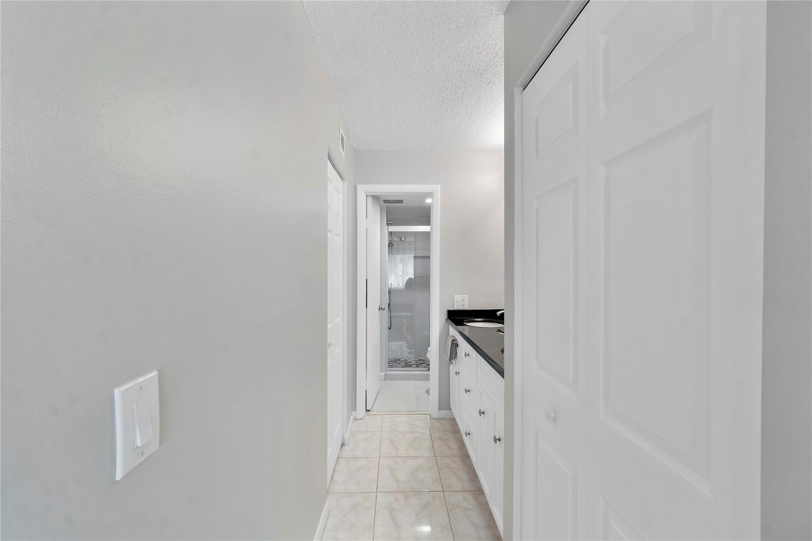 MEADOWRIDGE CONDOS - Residential