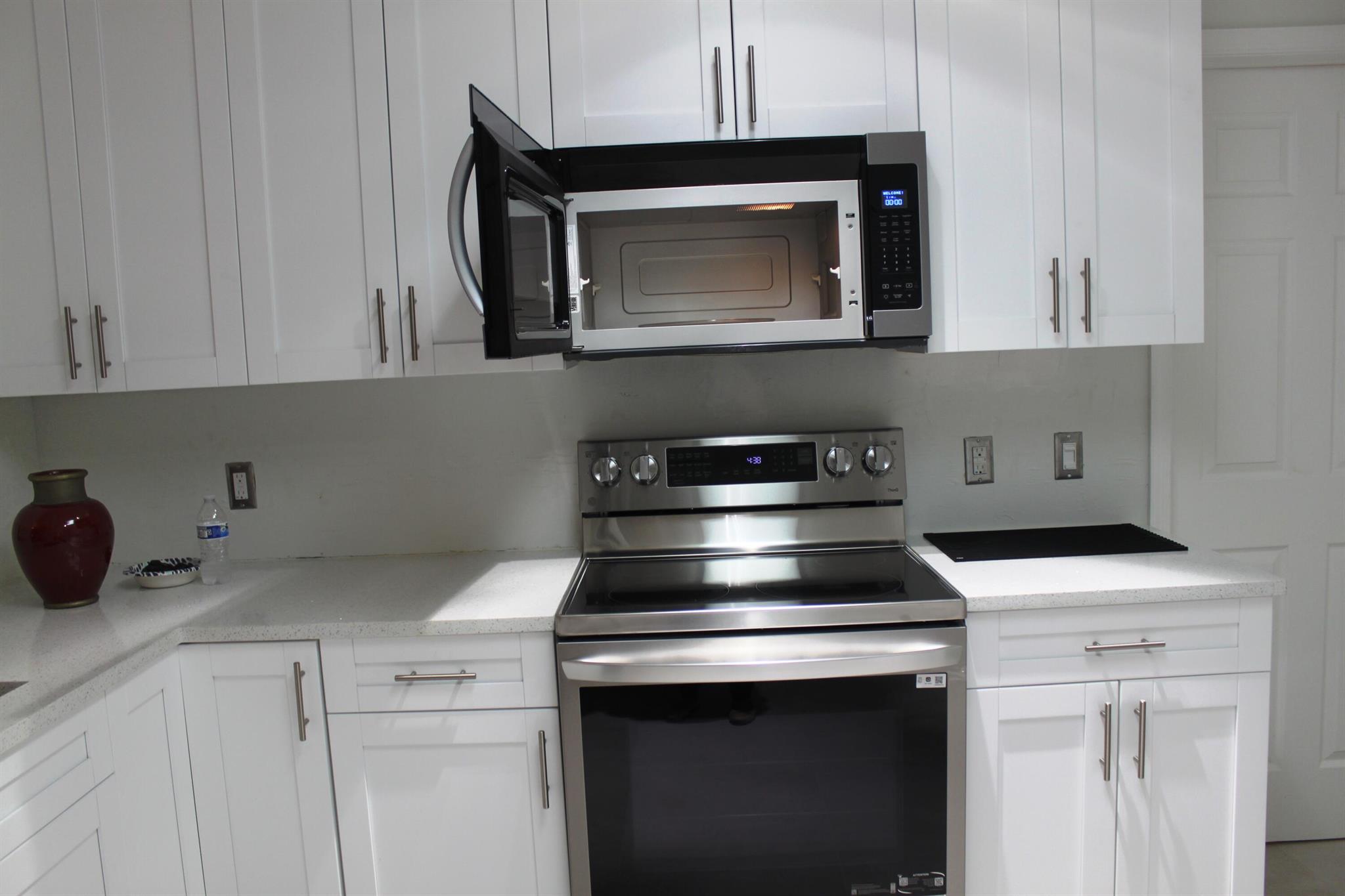 SUGAR POND MANOR OF WELLI - Residential Lease