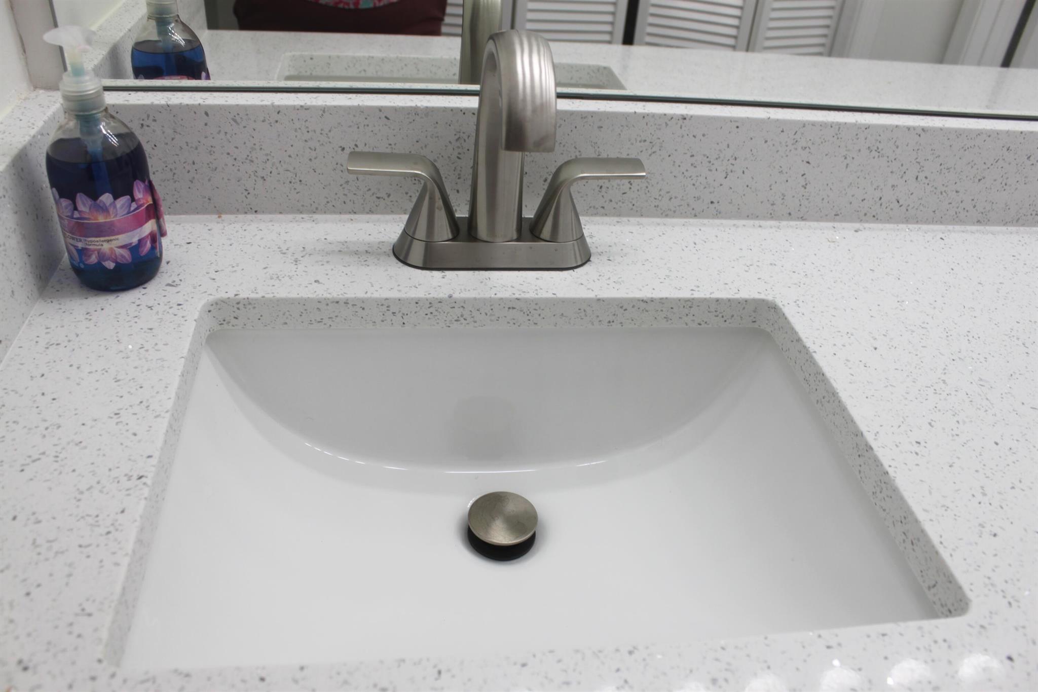 SUGAR POND MANOR OF WELLI - Residential Lease