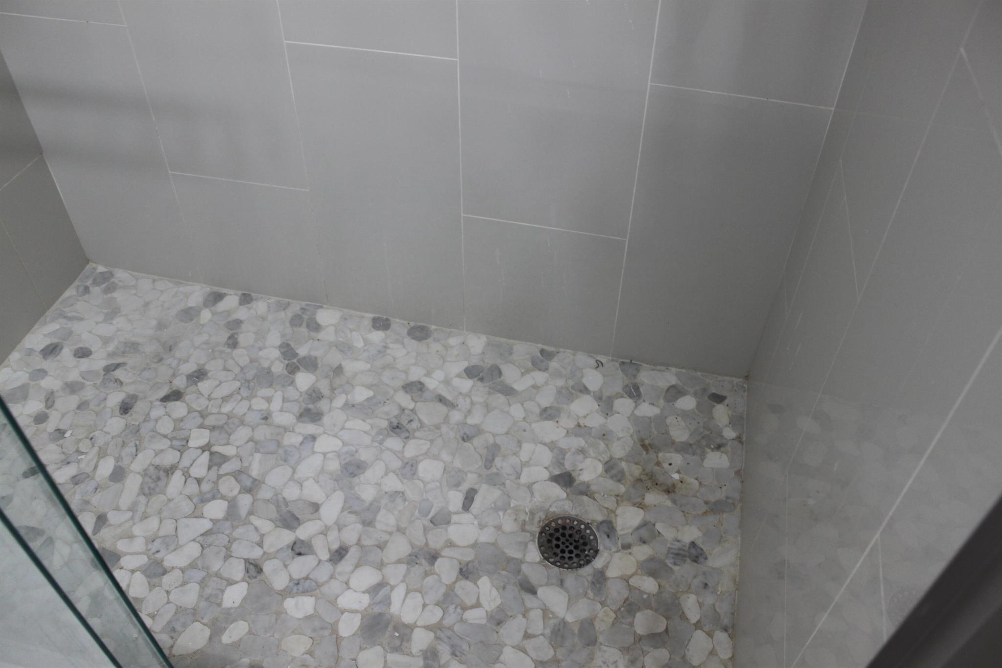 SUGAR POND MANOR OF WELLI - Residential Lease