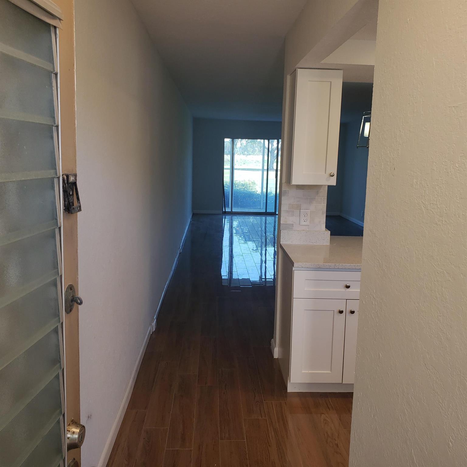 Wynmoor-VICTORIA VILLAGE - Residential