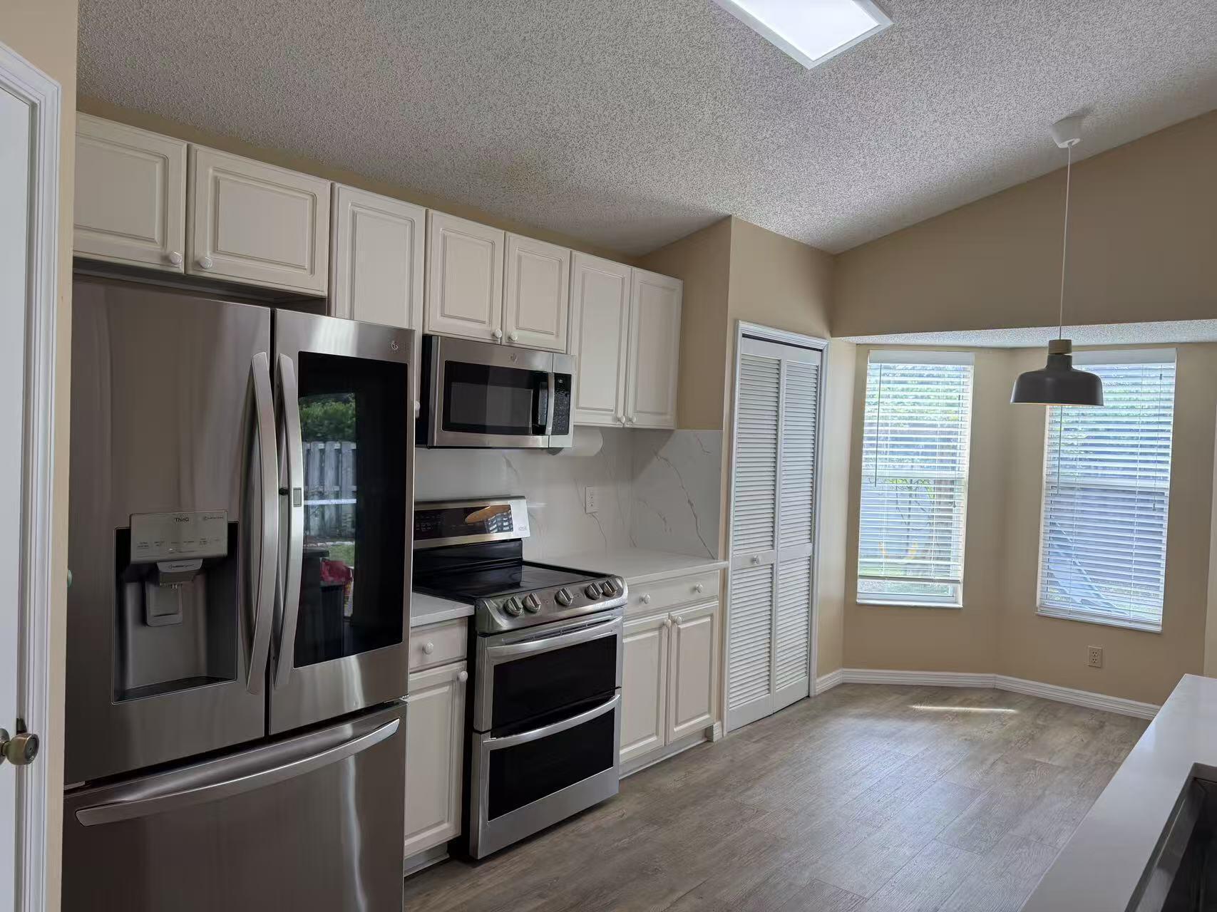 View photos, virtual tours, details... 13310 Greenshore Place