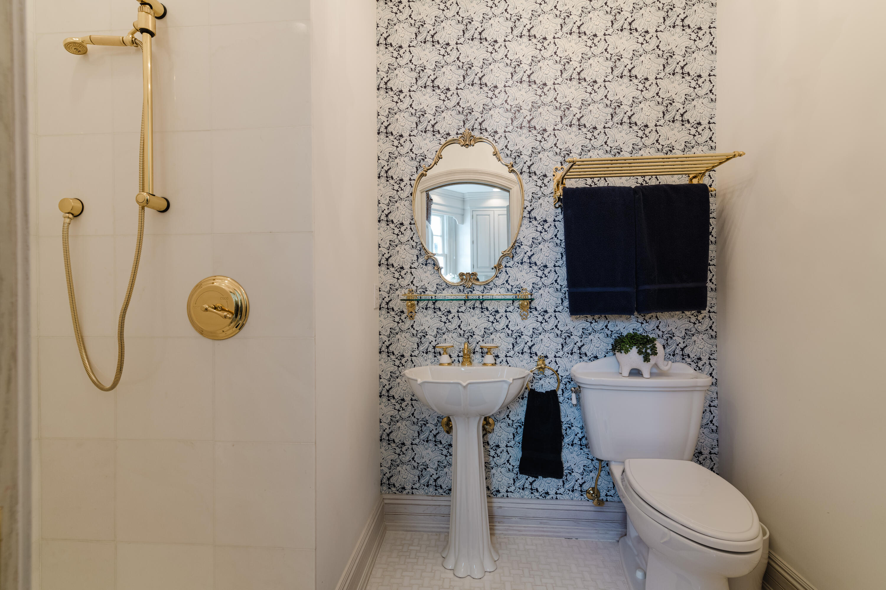 BON AIR BEACH - Residential