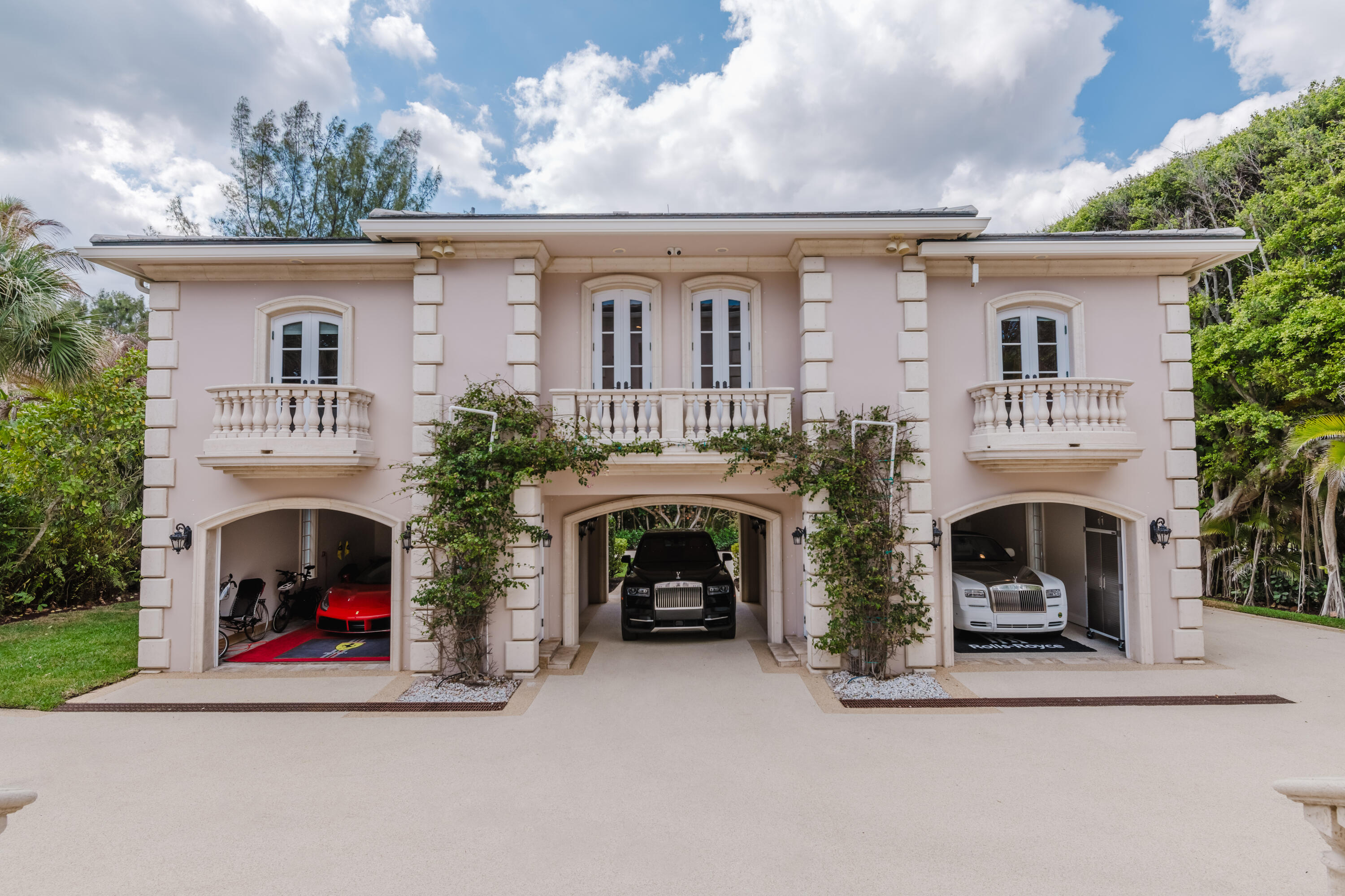 BON AIR BEACH - Residential