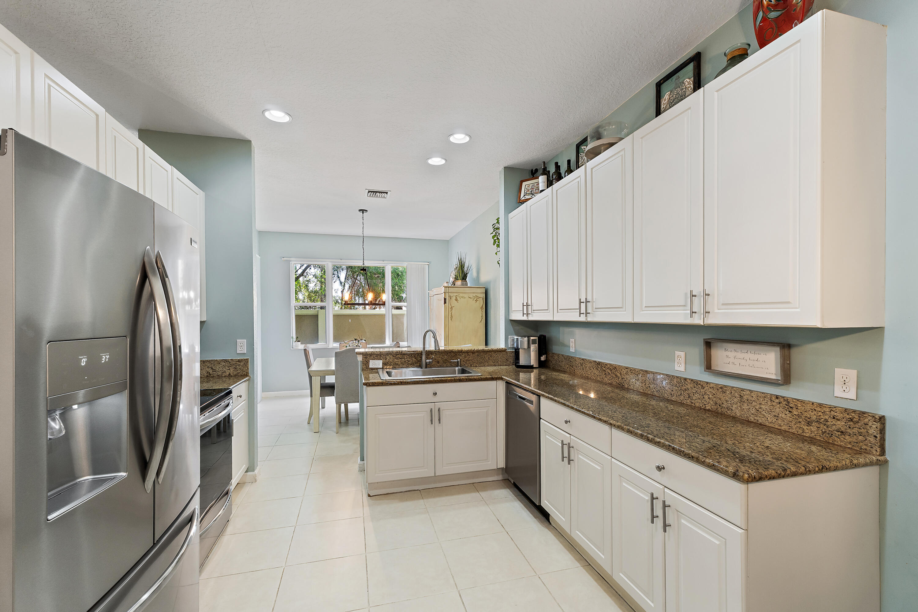 THIRD REPLAT OF PORTOFINO ISLES - Residential