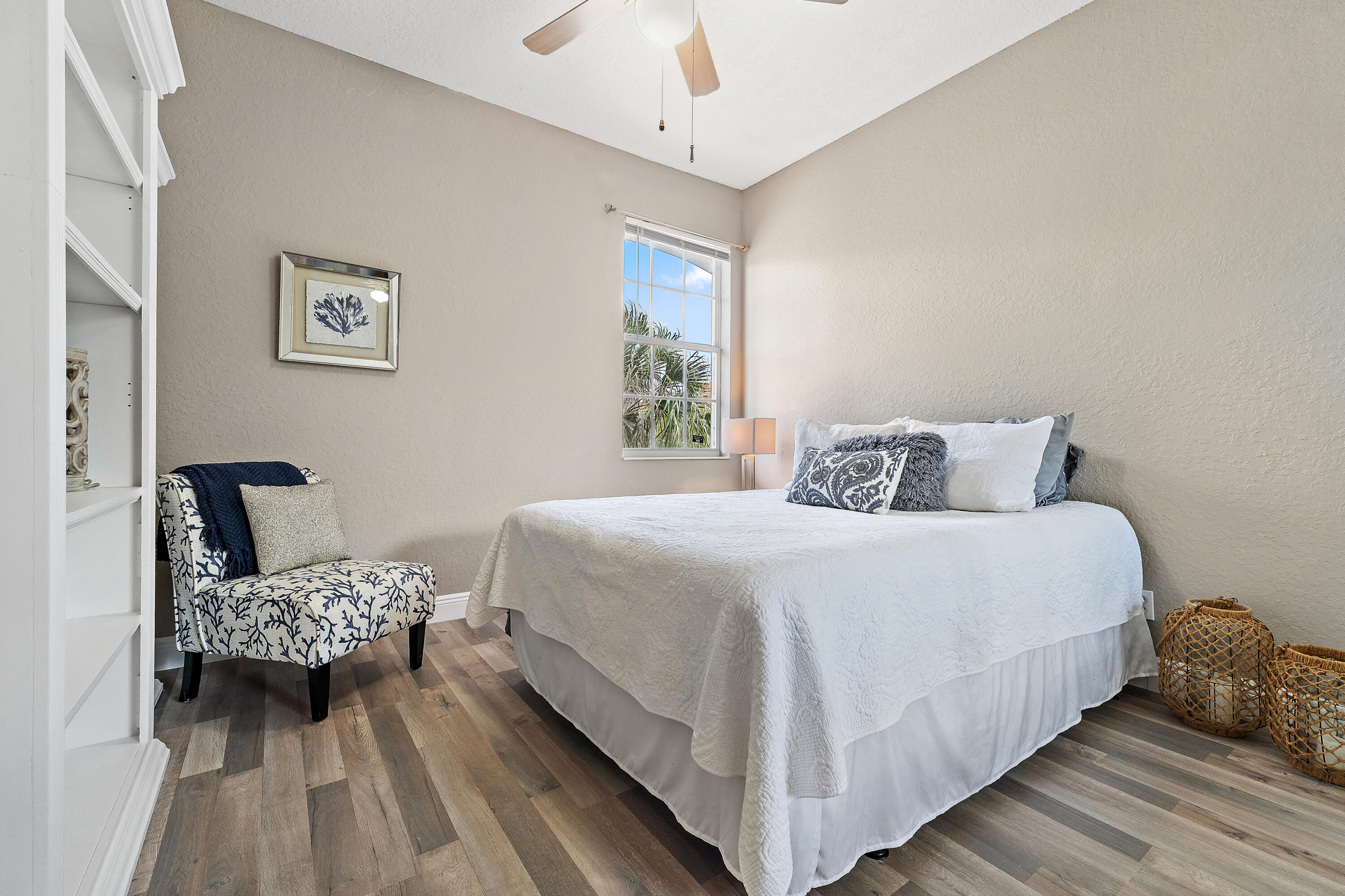 THIRD REPLAT OF PORTOFINO ISLES - Residential