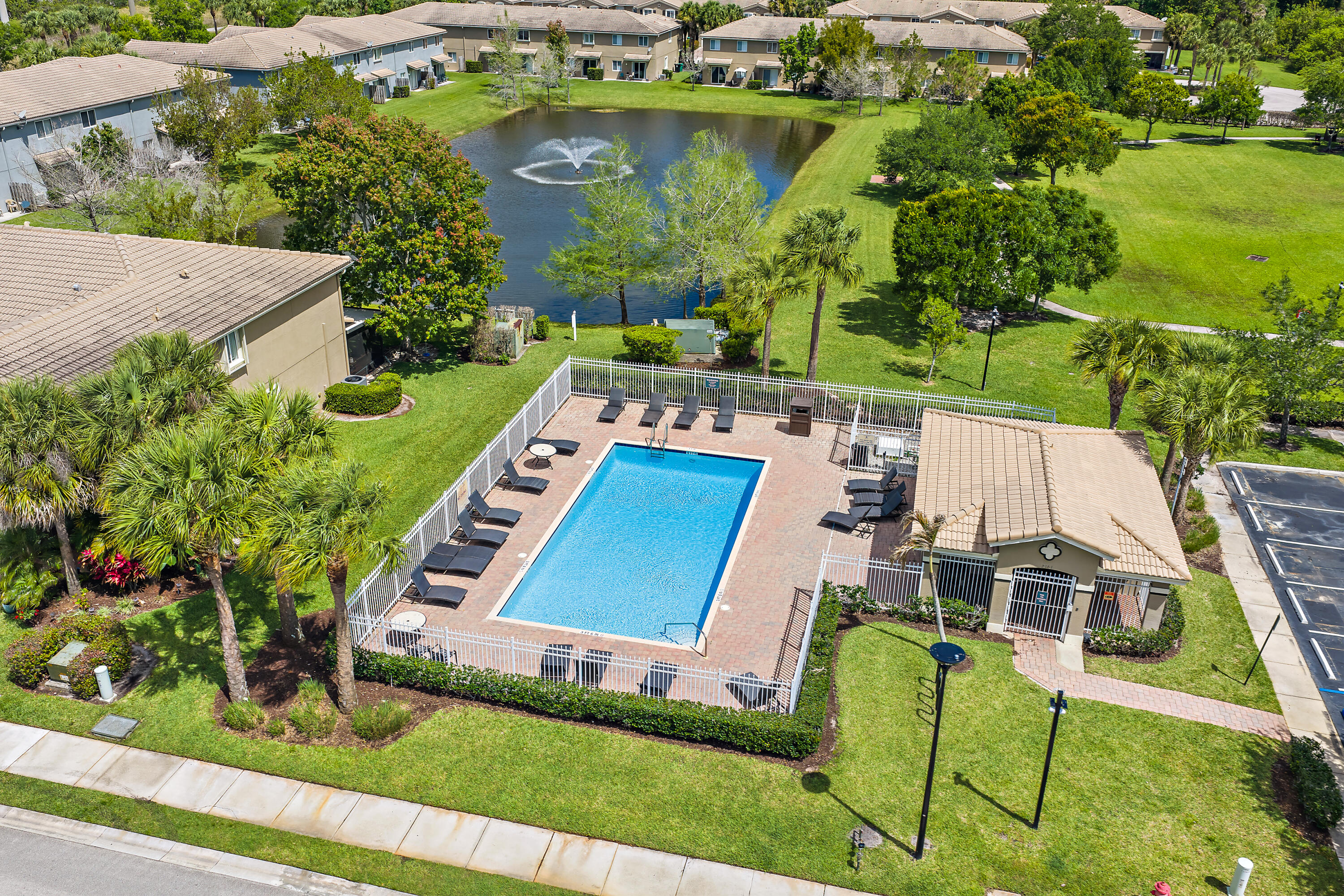 THIRD REPLAT OF PORTOFINO ISLES - Residential