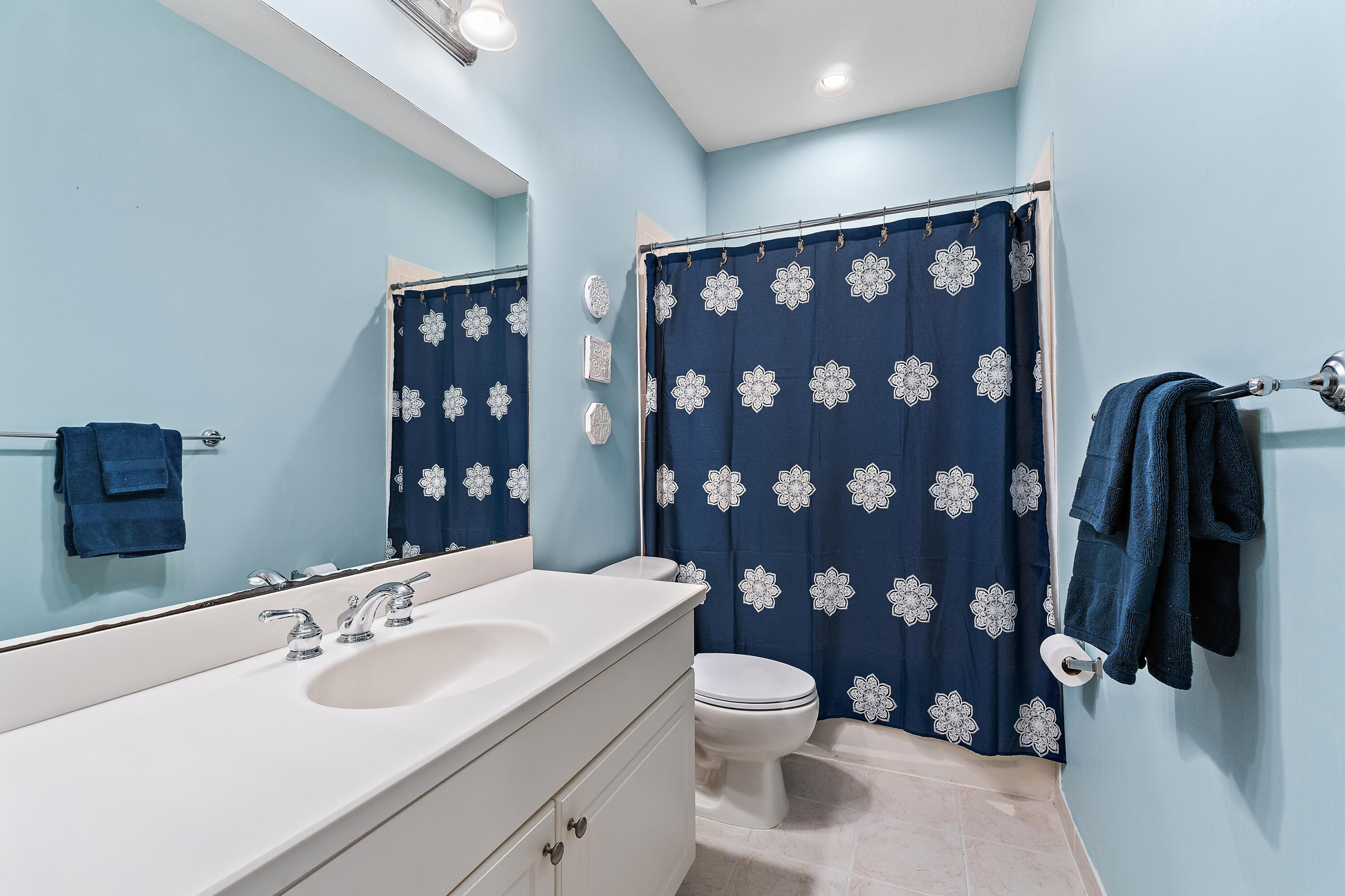 THIRD REPLAT OF PORTOFINO ISLES - Residential