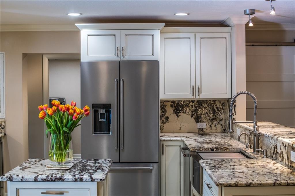 Middle River Manor Add 38 - Residential