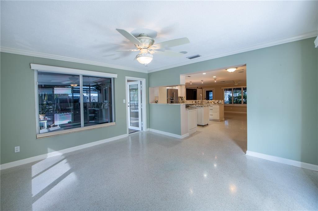 Middle River Manor Add 38 - Residential