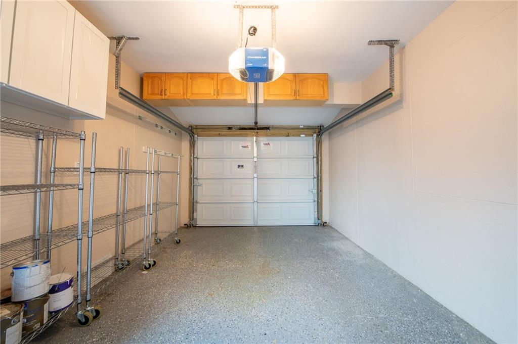 Middle River Manor Add 38 - Residential