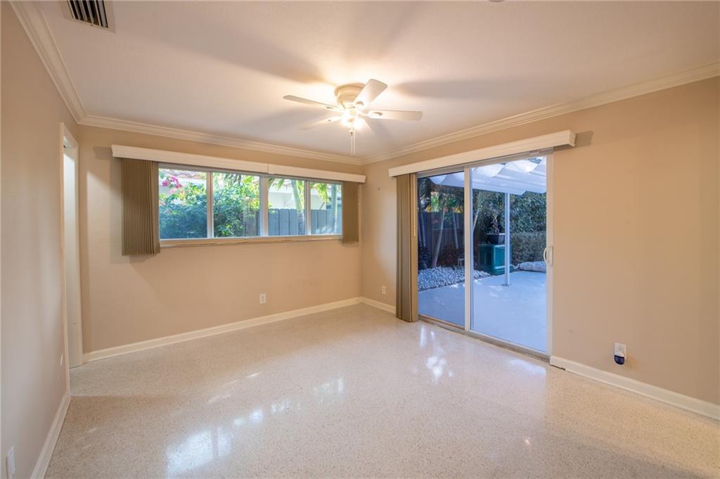 Middle River Manor Add 38 - Residential