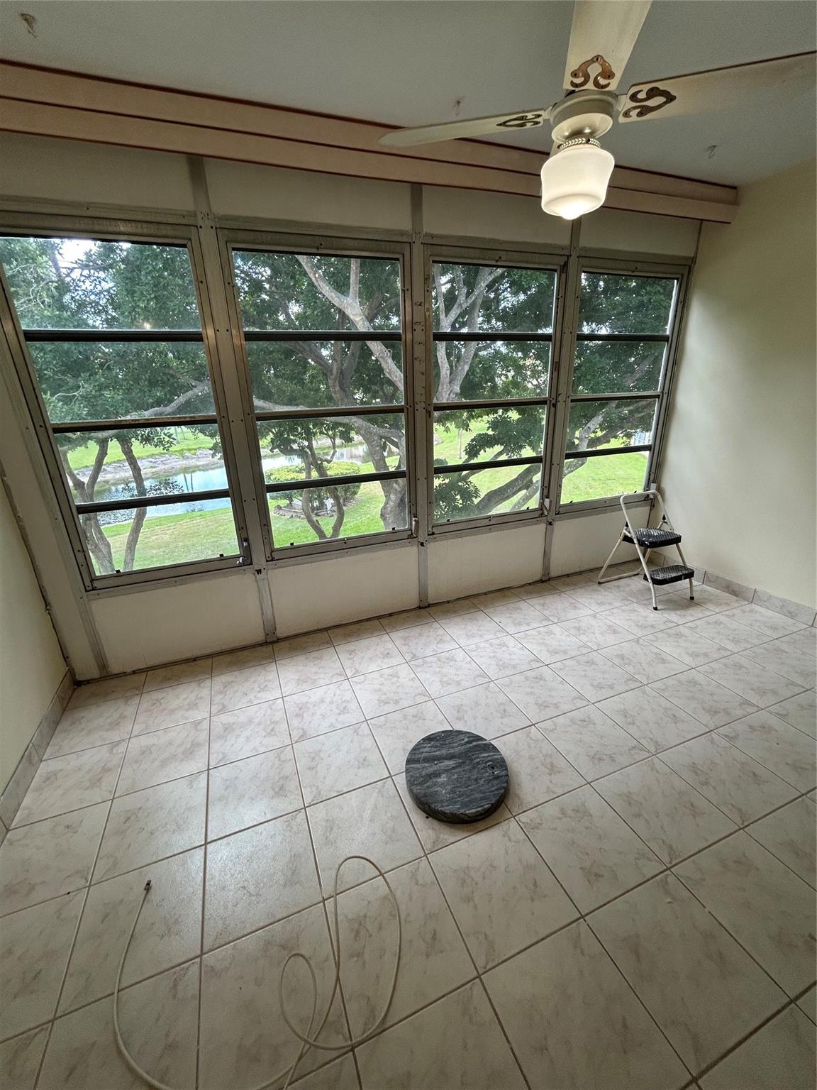 Oriole Golf & Tennis Club - Residential Lease