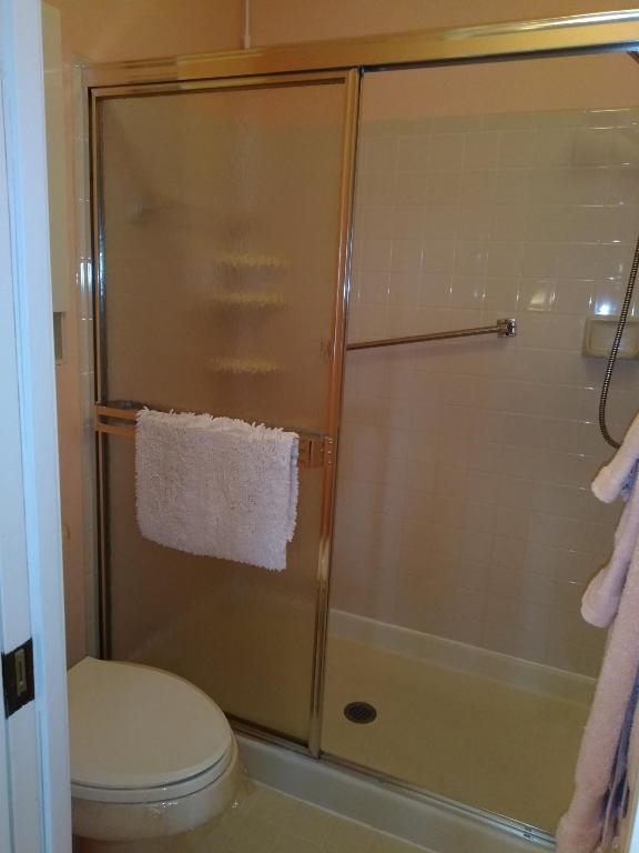 LUCERNE GREENS CONDO - Residential