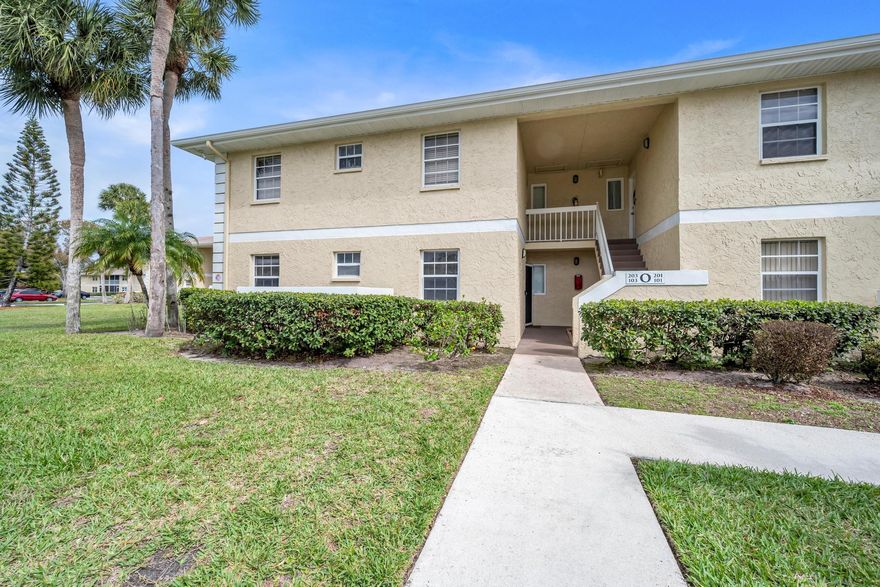 Welcome to this charming first-floor condo in the desirable Midport Place community in the heart of Port St. Lucie. This well-maintained 3-bedroom, 2-bath unit offers a spacious layout and convenient ground-floor access. The bright living area opens to a private screened patio, perfect for relaxing and enjoying Florida's weather. Residents enjoy amenities including a clubhouse, community pool, and tennis courts. Conveniently located just minutes from the hospital, shopping, dining, and everyday essentials along SE Port St. Lucie Blvd, with easy access to US-1. A short drive to beaches, parks, and outdoor recreation. Ideal as a full-time residence or investment opportunity offering great value and convenience.