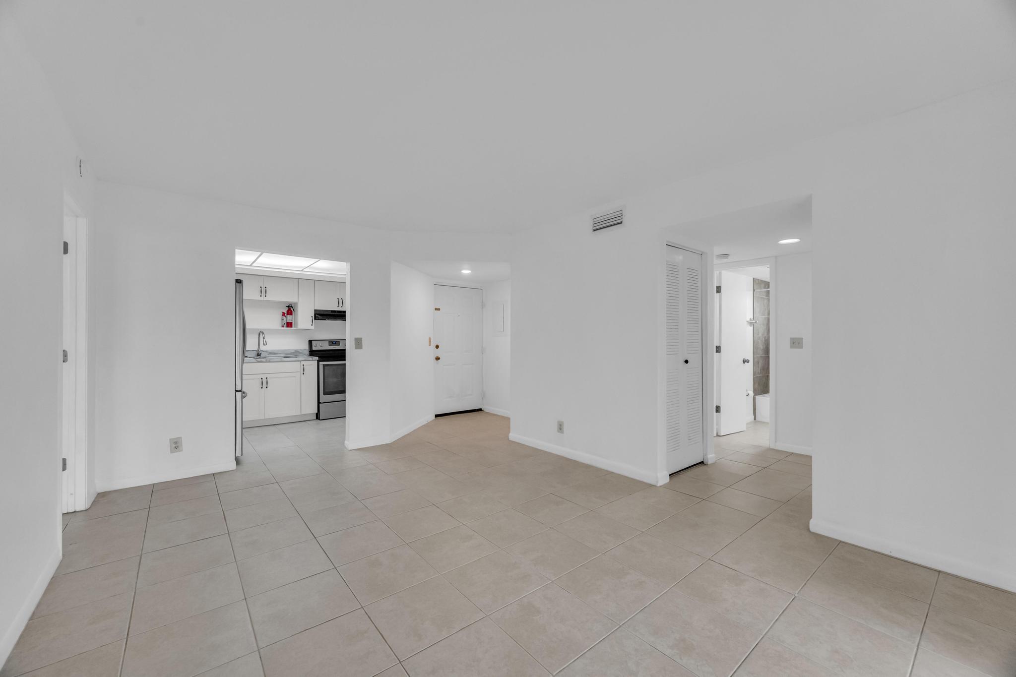 MIDPORT PLACE II, A CONDOMINIUM - Residential