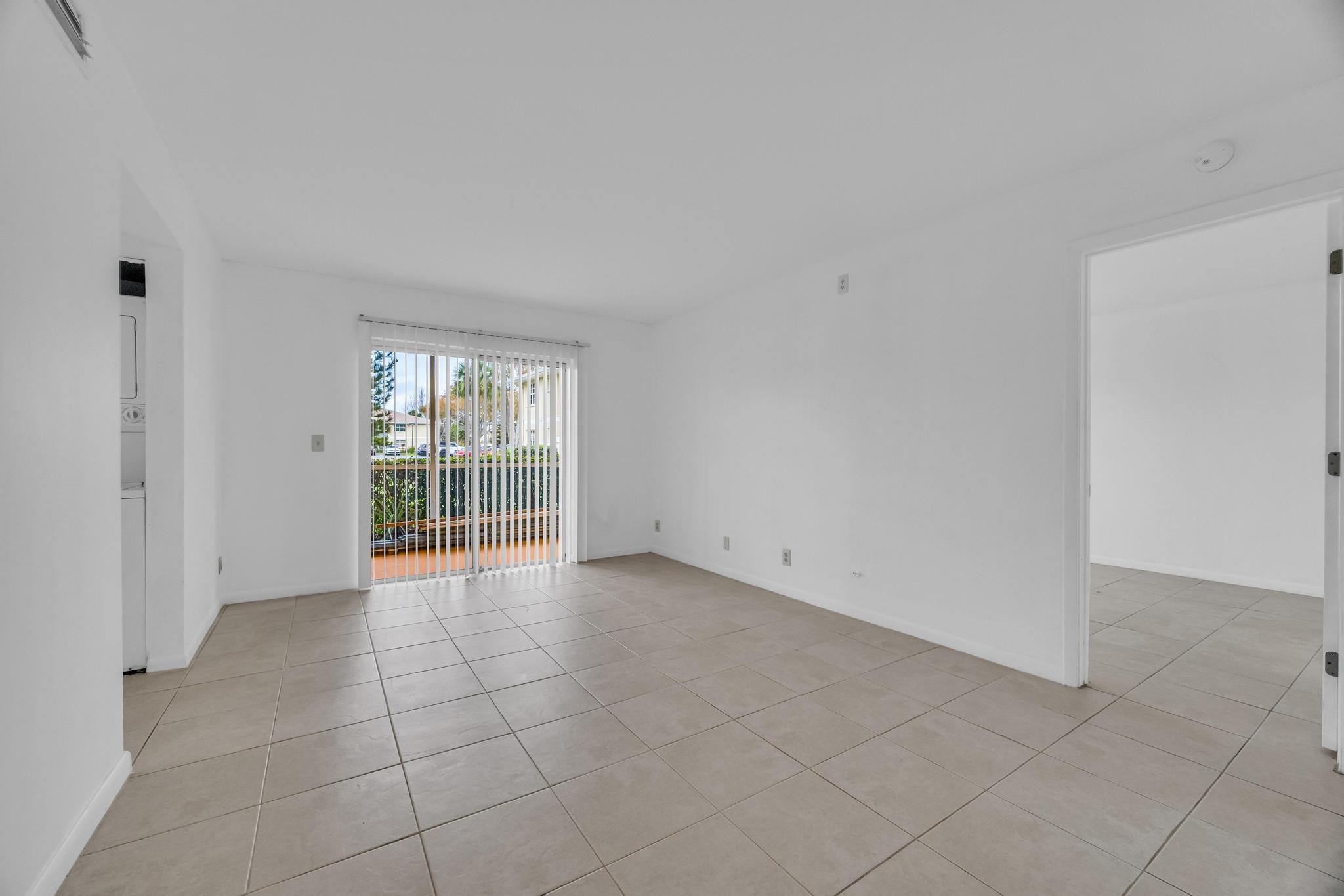 MIDPORT PLACE II, A CONDOMINIUM - Residential