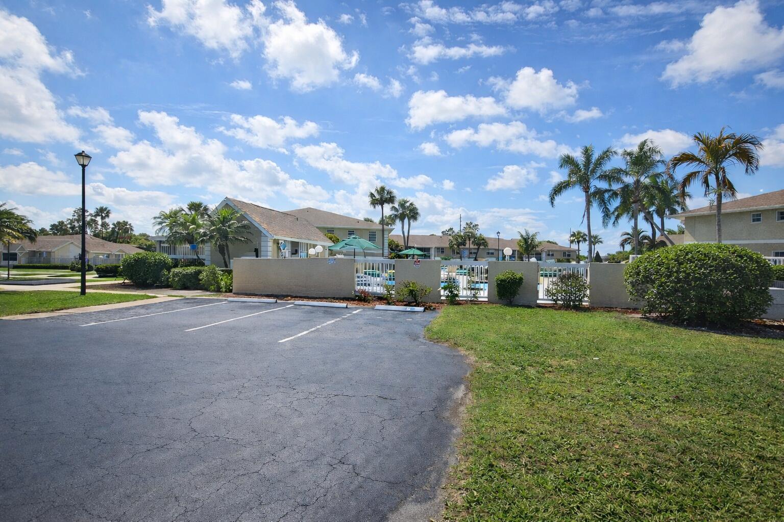 MIDPORT PLACE II, A CONDOMINIUM - Residential