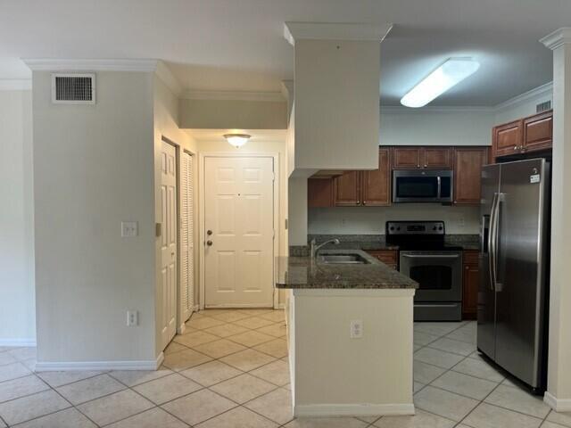 Photo of 6410 Emerald Dunes Drive #204, West Palm Beach, FL 33411 (MLS # B26072623)